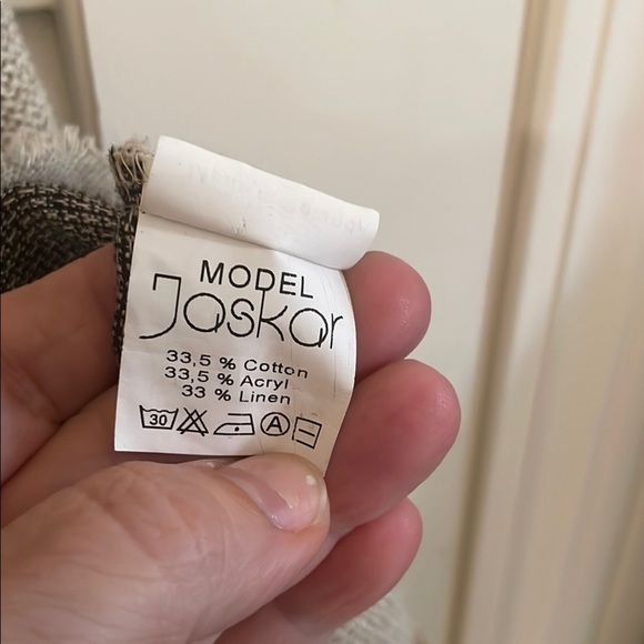 Jaskar Cream Embellished Detailed Black Graphic Asymmetrical Blouse Top Sweater - Picture 6 of 15